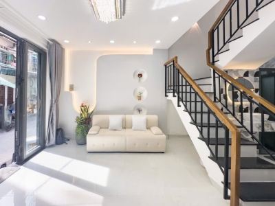 CHO THUÊ NHÀ NGUYÊN CĂN TẠI NƠ TRANG LONG - 3PN ĐẦY ĐỦ TIỆN NGHI 