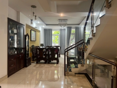 CHO THUÊ NHÀ NGUYÊN CĂN TỌA LẠC NGAY TÂN BÌNH - CÁCH SÂN BAY TÂN SƠN NHẤT CHỈ HƠN 2KM