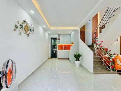 Nhà nguyên căn gần Landmark 81, 3PN, Full nội thất